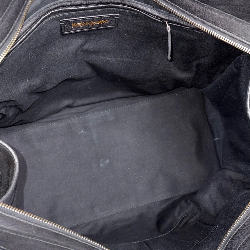 Yves Saint Laurent  Black Leather Cabas Chyc Tote Bag |Authenticated